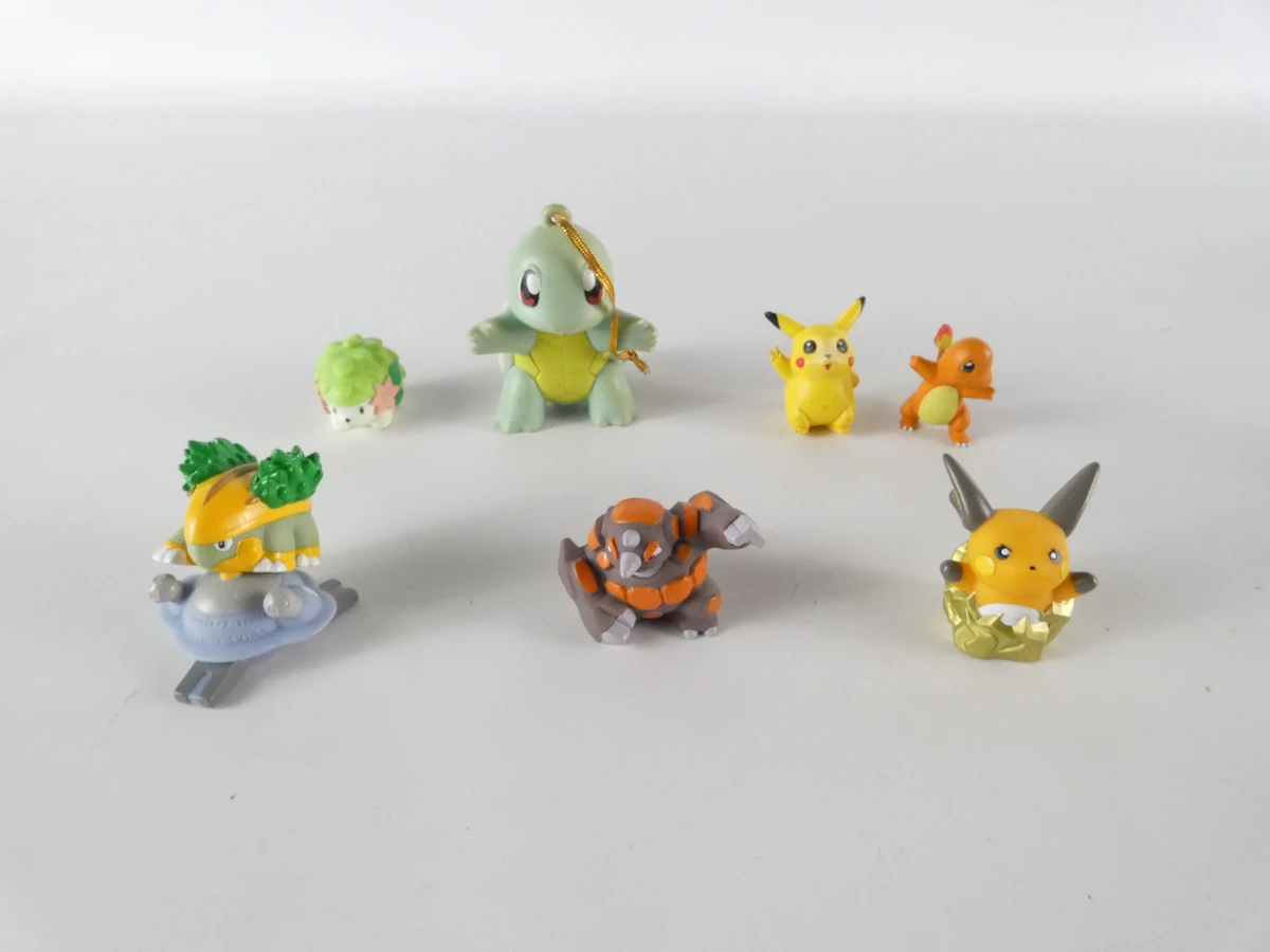 Gemengde Pokémon Collectie: speelgoed, kaartenset, tasjes, accessoires - foto 2