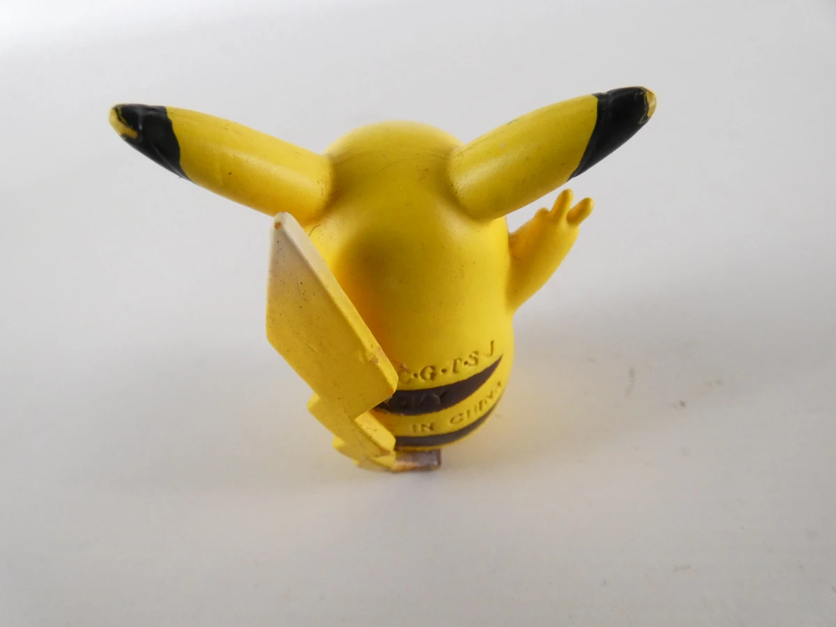 Gemengde Pokémon Collectie: speelgoed, kaartenset, tasjes, accessoires - foto 5