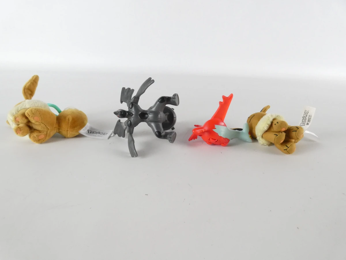 Gemengde Pokémon Collectie: speelgoed, kaartenset, tasjes, accessoires - foto 13