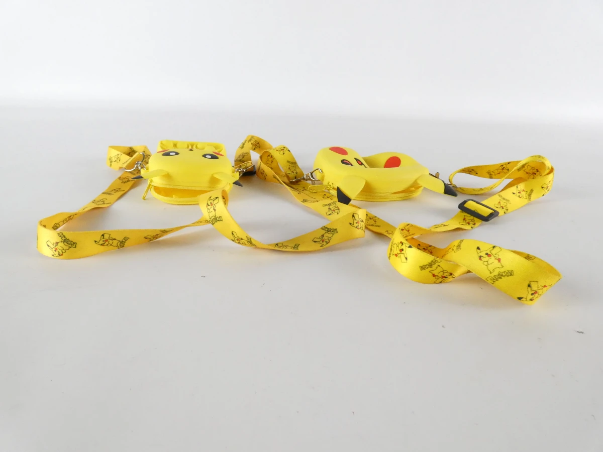 Gemengde Pokémon Collectie: speelgoed, kaartenset, tasjes, accessoires - foto 17
