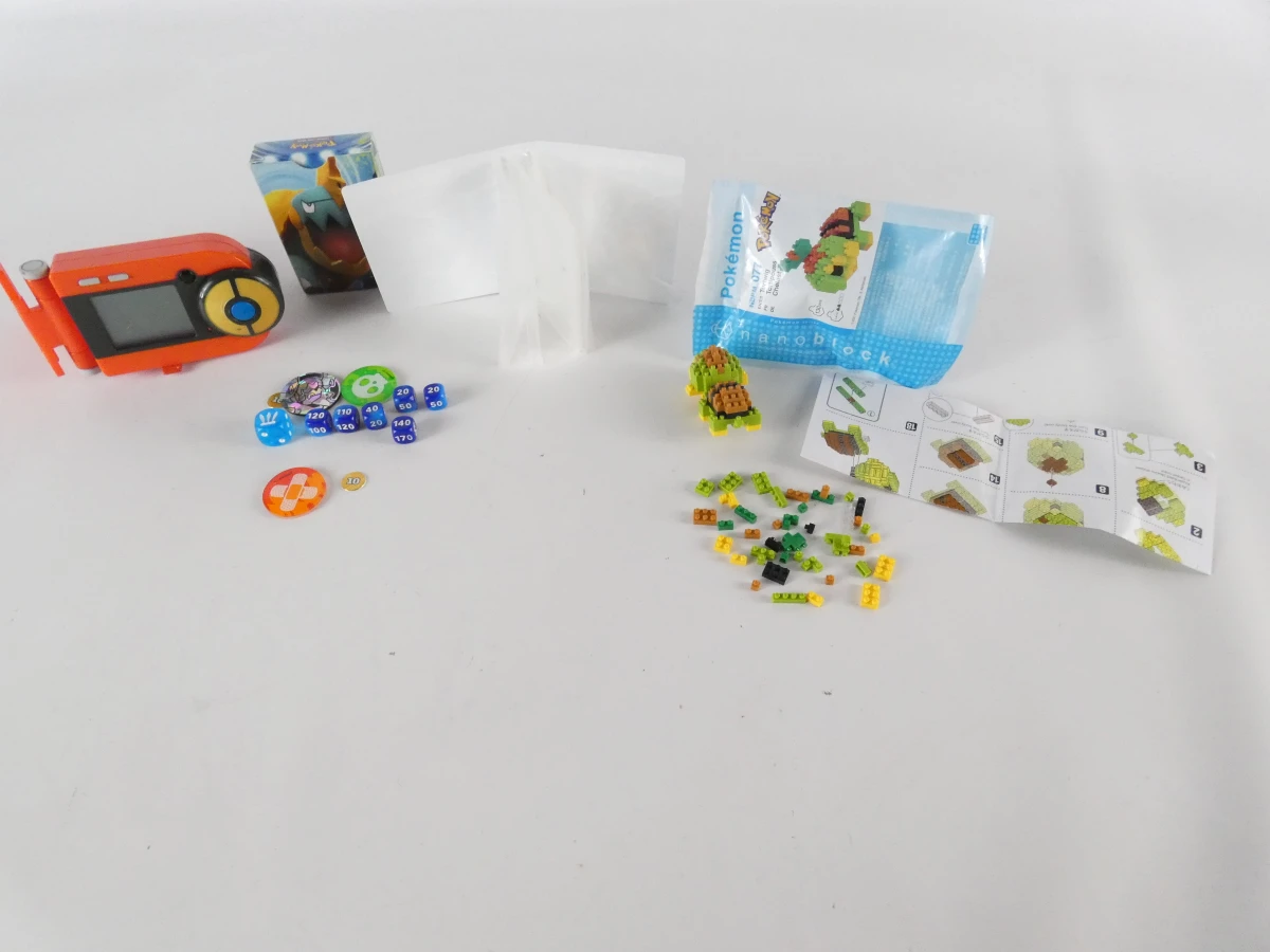 Gemengde Pokémon Collectie: speelgoed, kaartenset, tasjes, accessoires - foto 27
