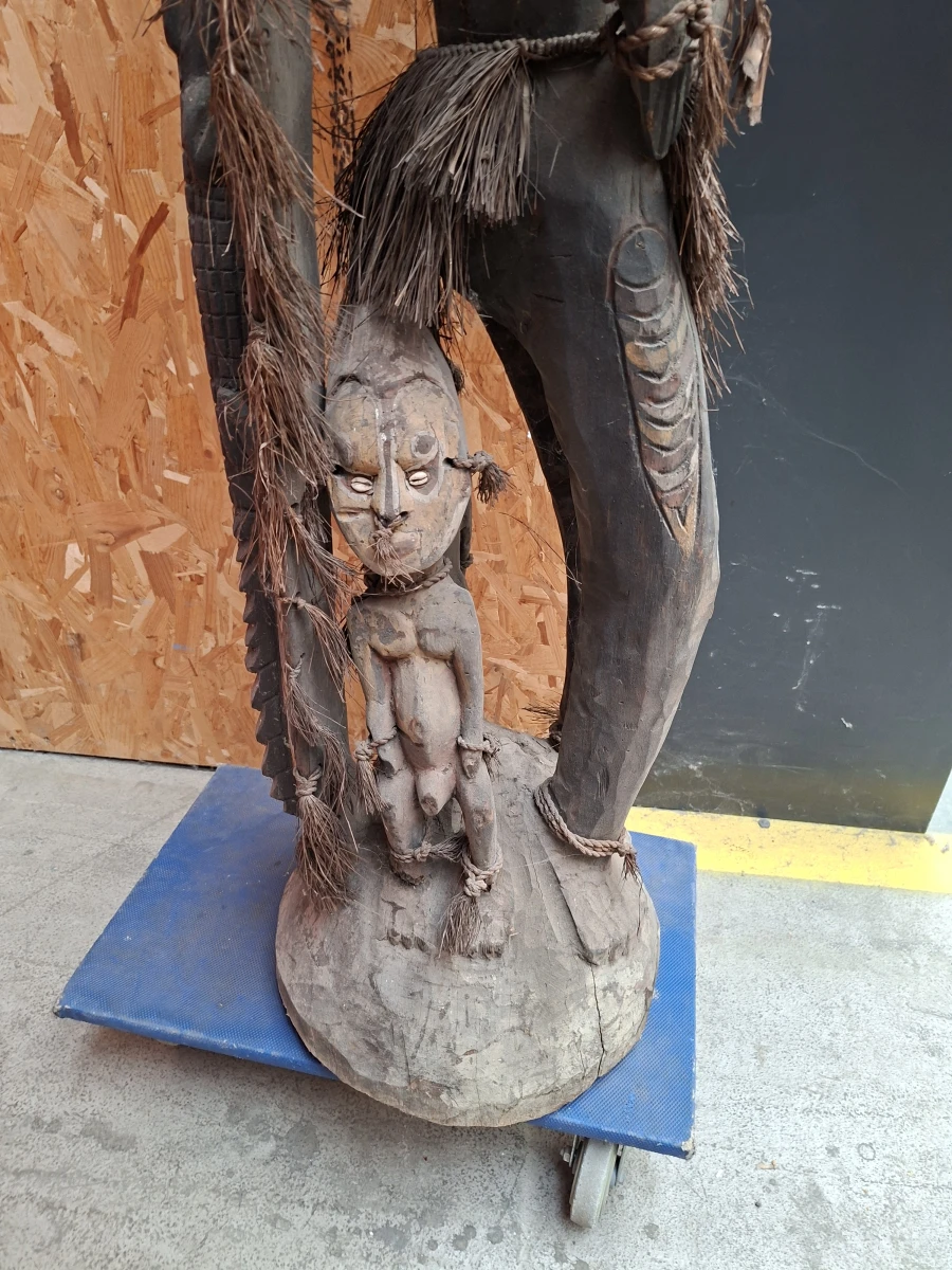 Monumentaal Tribaal Houten Sculptuur – Papoea-Nieuw-Guinea Stijl - foto 5