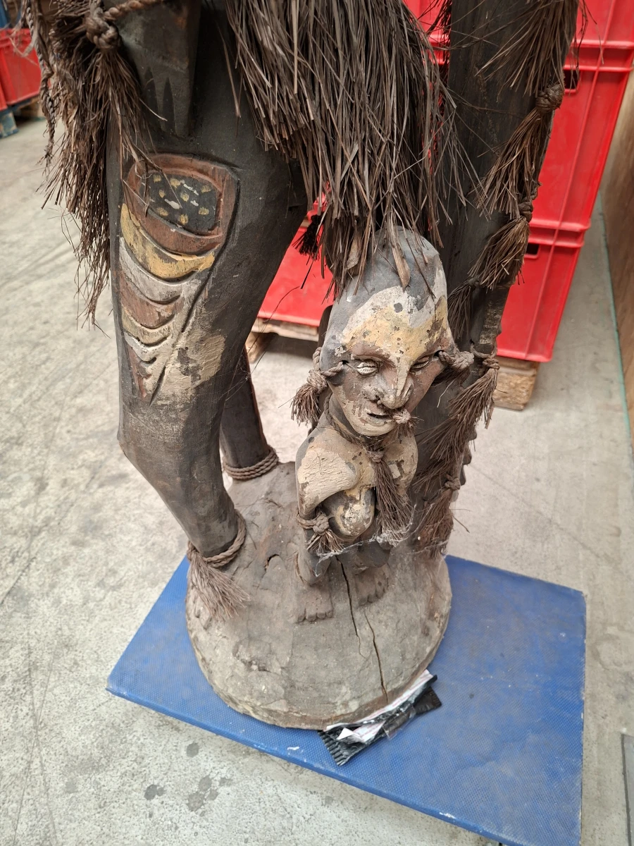 Monumentaal Tribaal Houten Sculptuur – Papoea-Nieuw-Guinea Stijl - foto 6