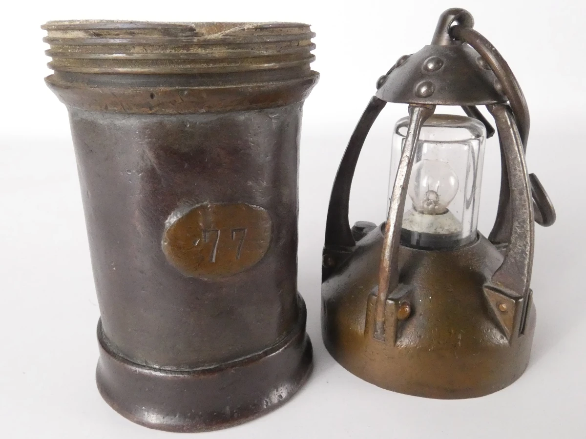 Vintage elektrische mijnwerkerslamp - foto 5