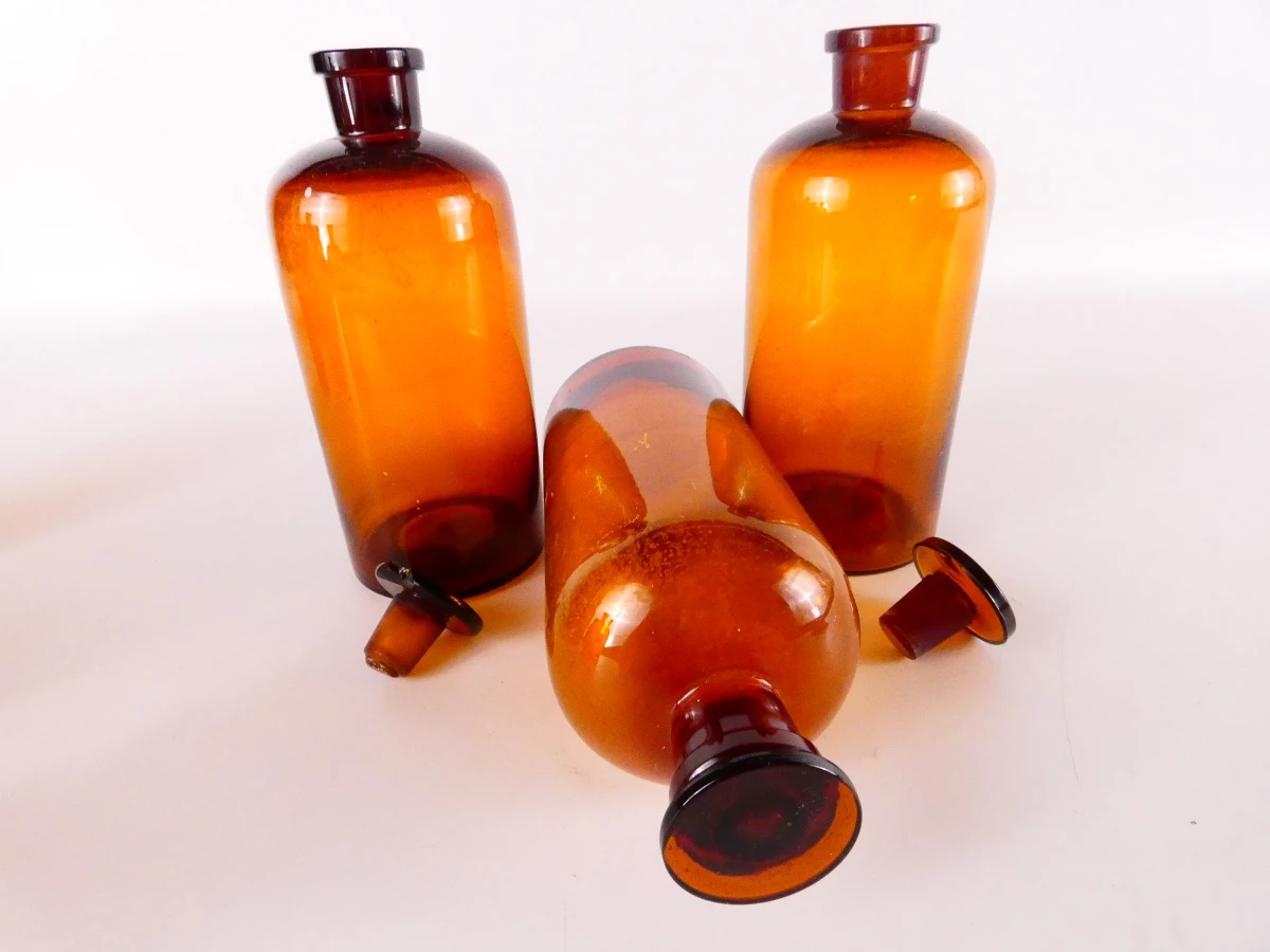 Mooie set van 15 vintage bruine apothekersflessen - foto 6