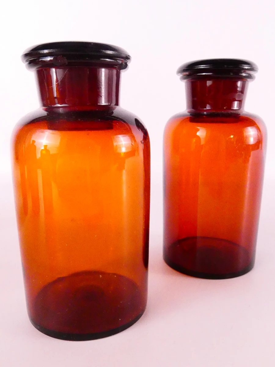 Mooie set van 15 vintage bruine apothekersflessen - foto 9
