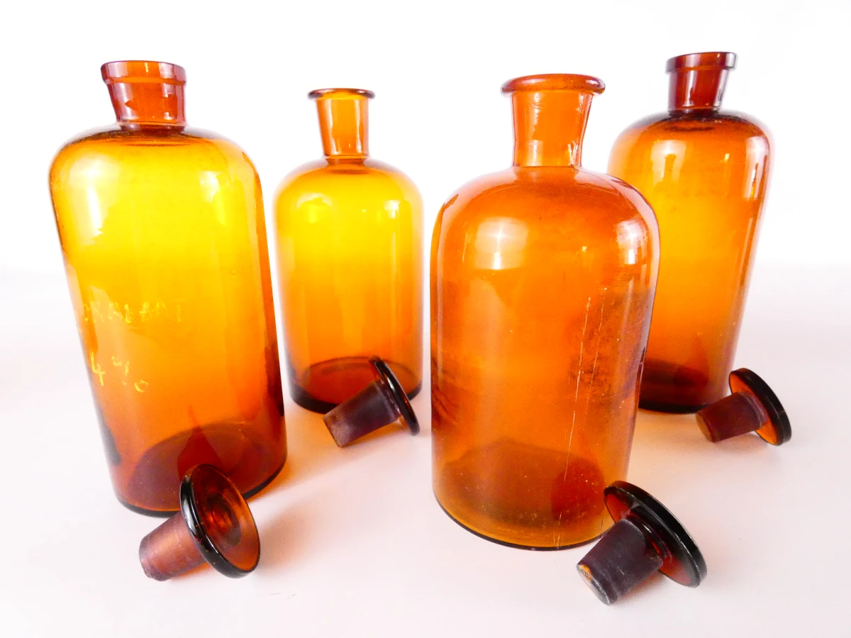 Mooie set van 15 vintage bruine apothekersflessen - foto 13