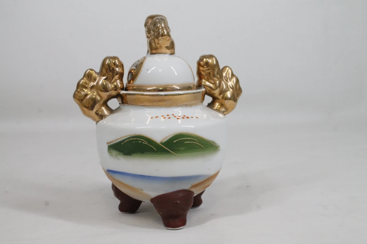 Decoratief Japans porseleinen wierrookpotje - foto 6