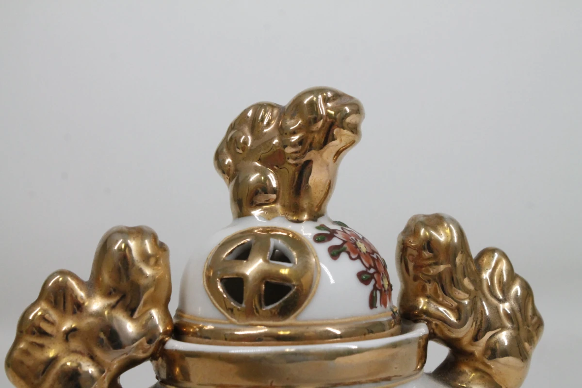 Decoratief Japans porseleinen wierrookpotje - foto 3