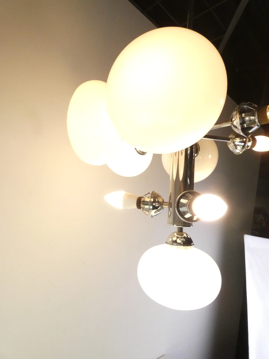 Moderne hanglamp met witte glazen bollen - foto 7