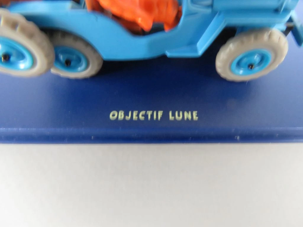 Tintin en vrienden in blauwe jeep miniatuur - foto 8