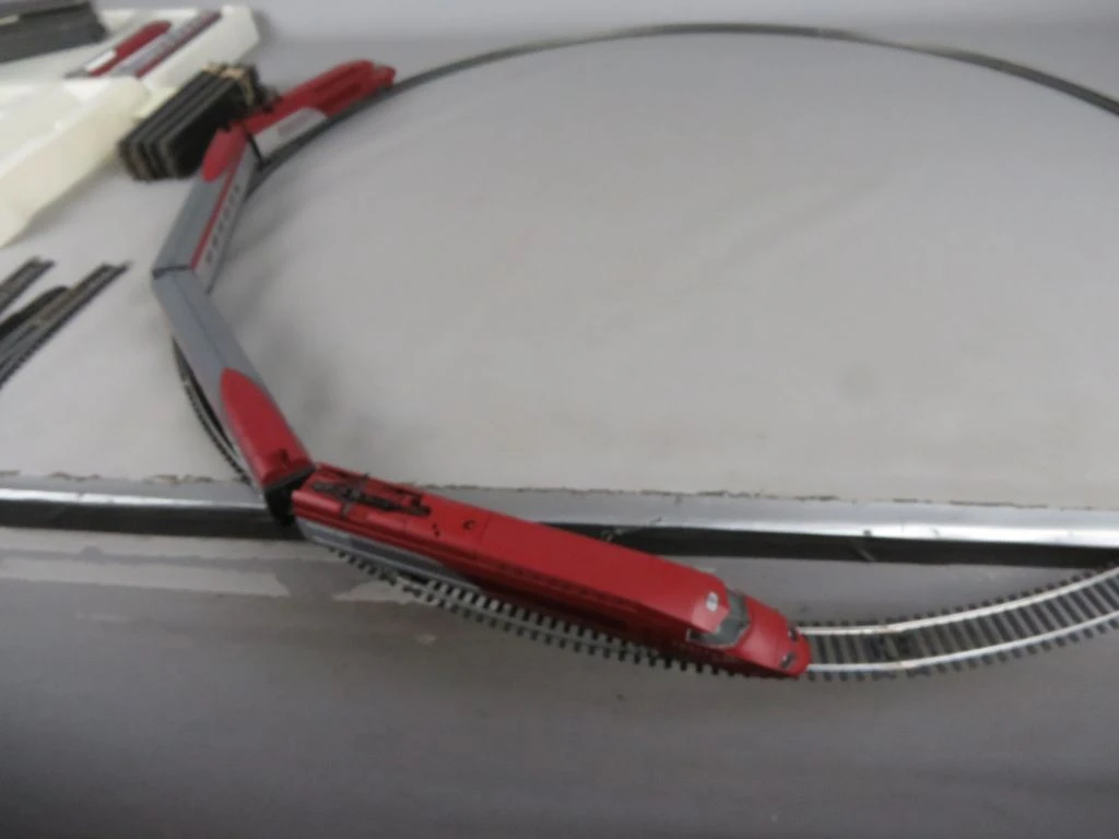 Mehana Thalys Modelspoor Startset met Uitbreidingsrails + extra Thalys trein - foto 2