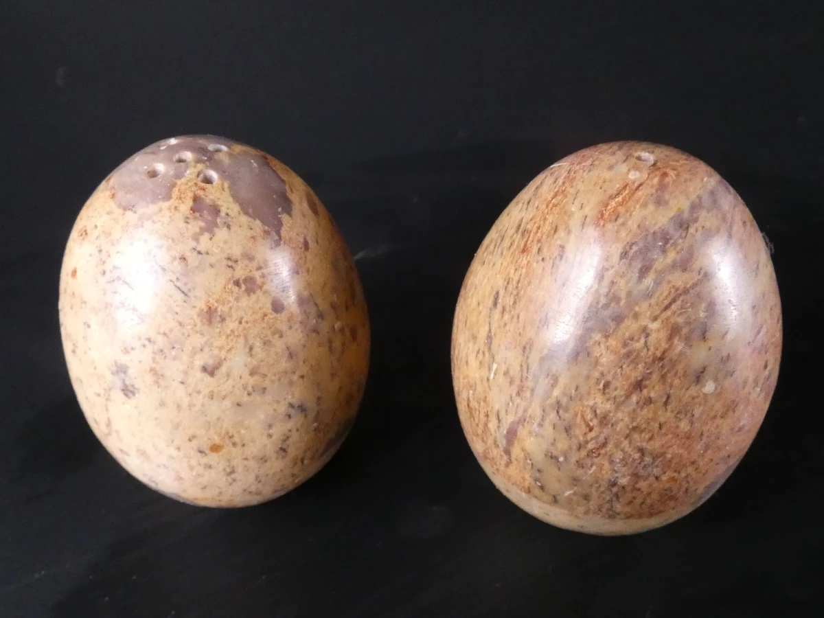 Set van 18 decoratieve stenen eieren van verschillende mineralen - foto 11