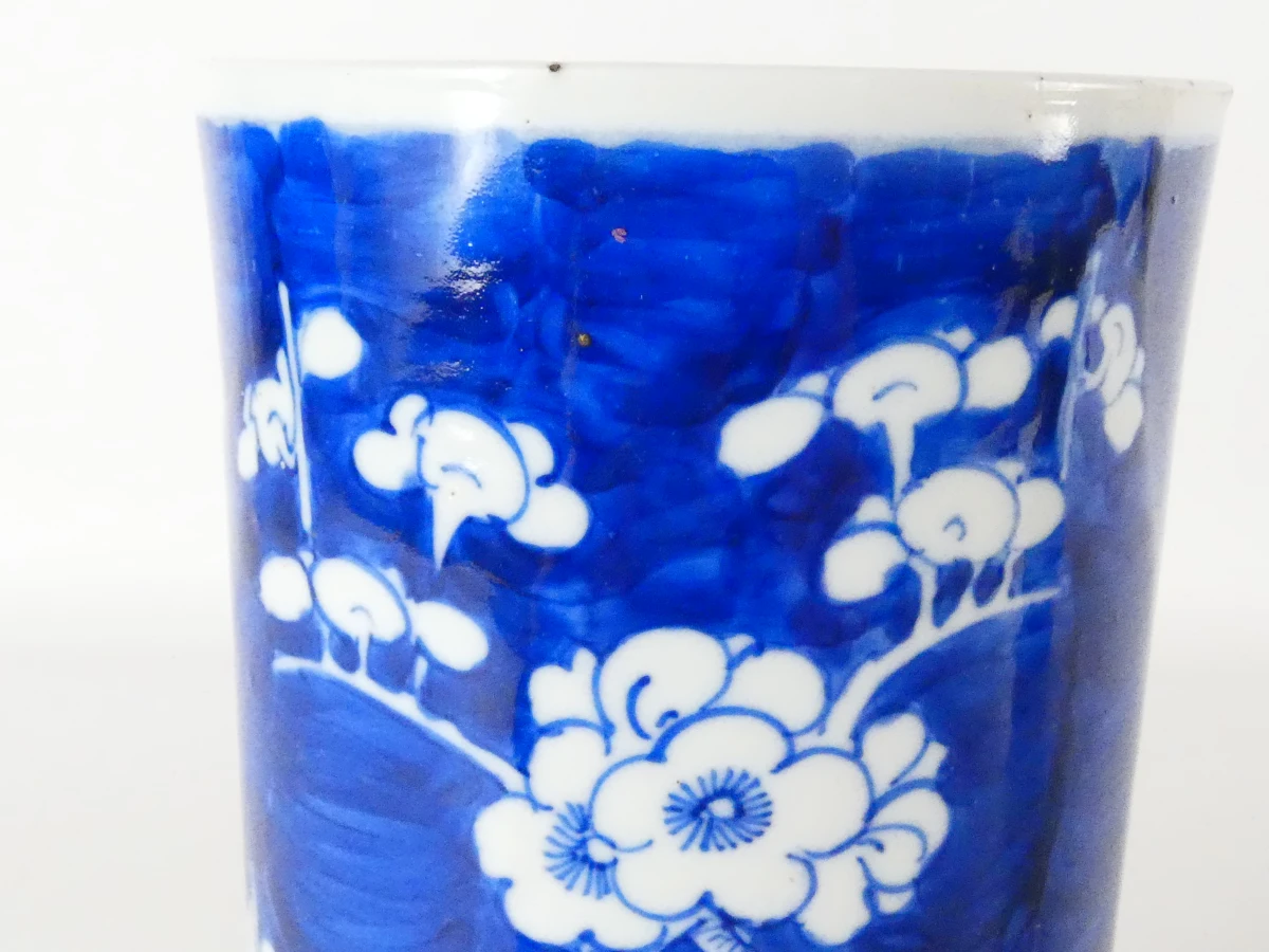 Blauw-witte keramische vazen met bloemmotief - foto 8