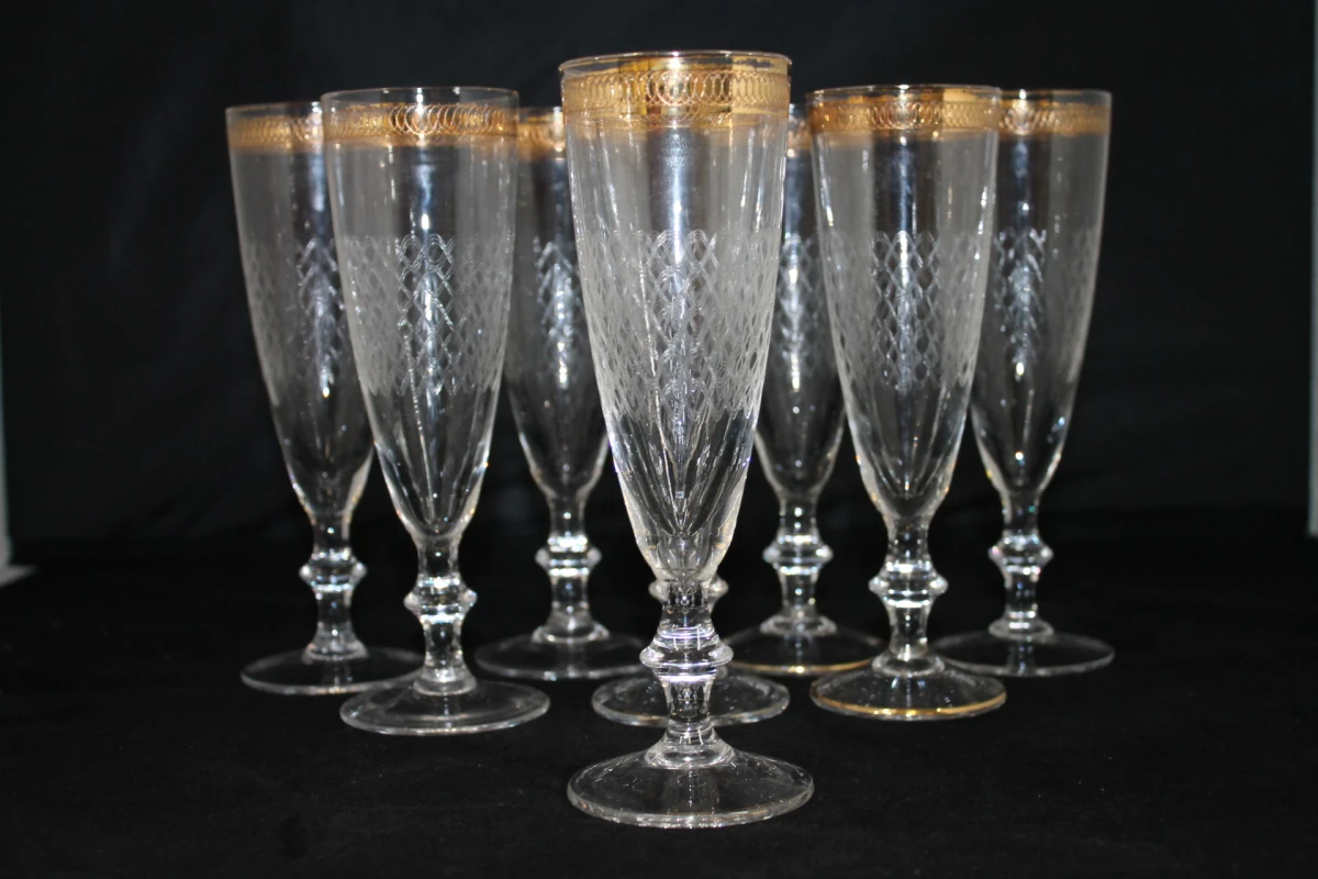 Set van 8 vintage kristallen champagneglazen - foto 2