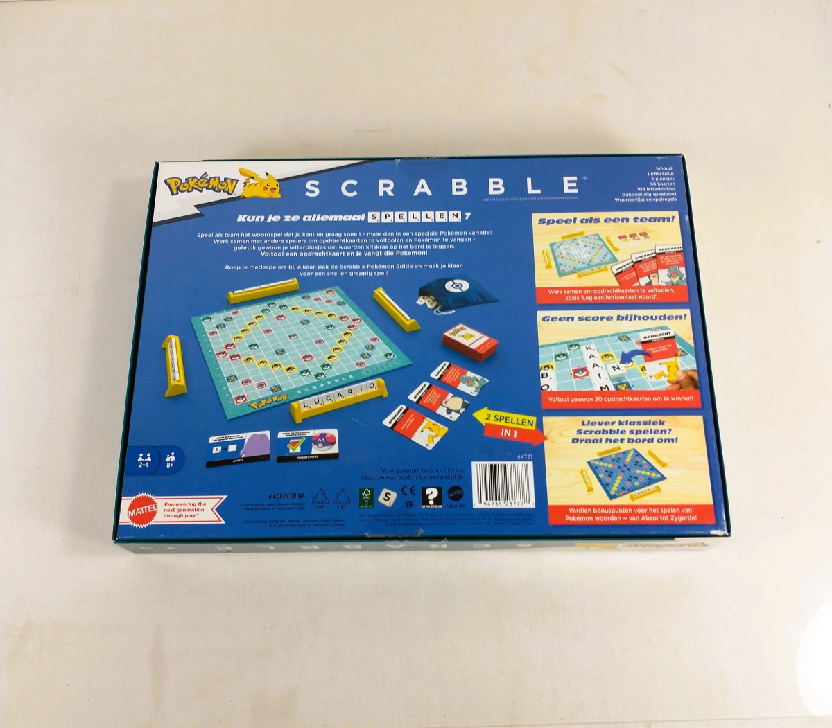 Pokémon verzameling met Scrabble, Pikachu, Eevee en merchandise - foto 4
