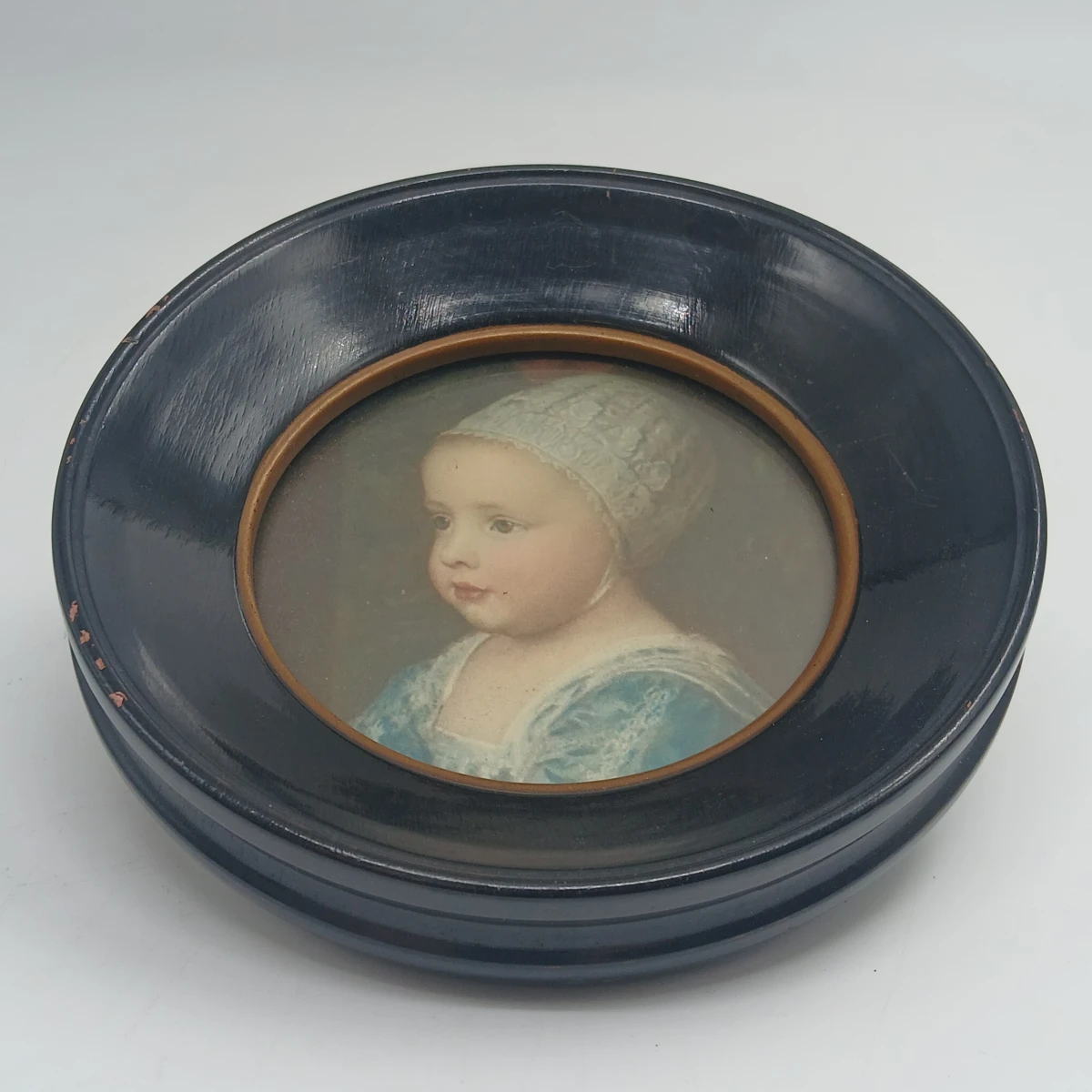 Set van 2 ronde vintage portret schilderijtjes in lijst - foto 7
