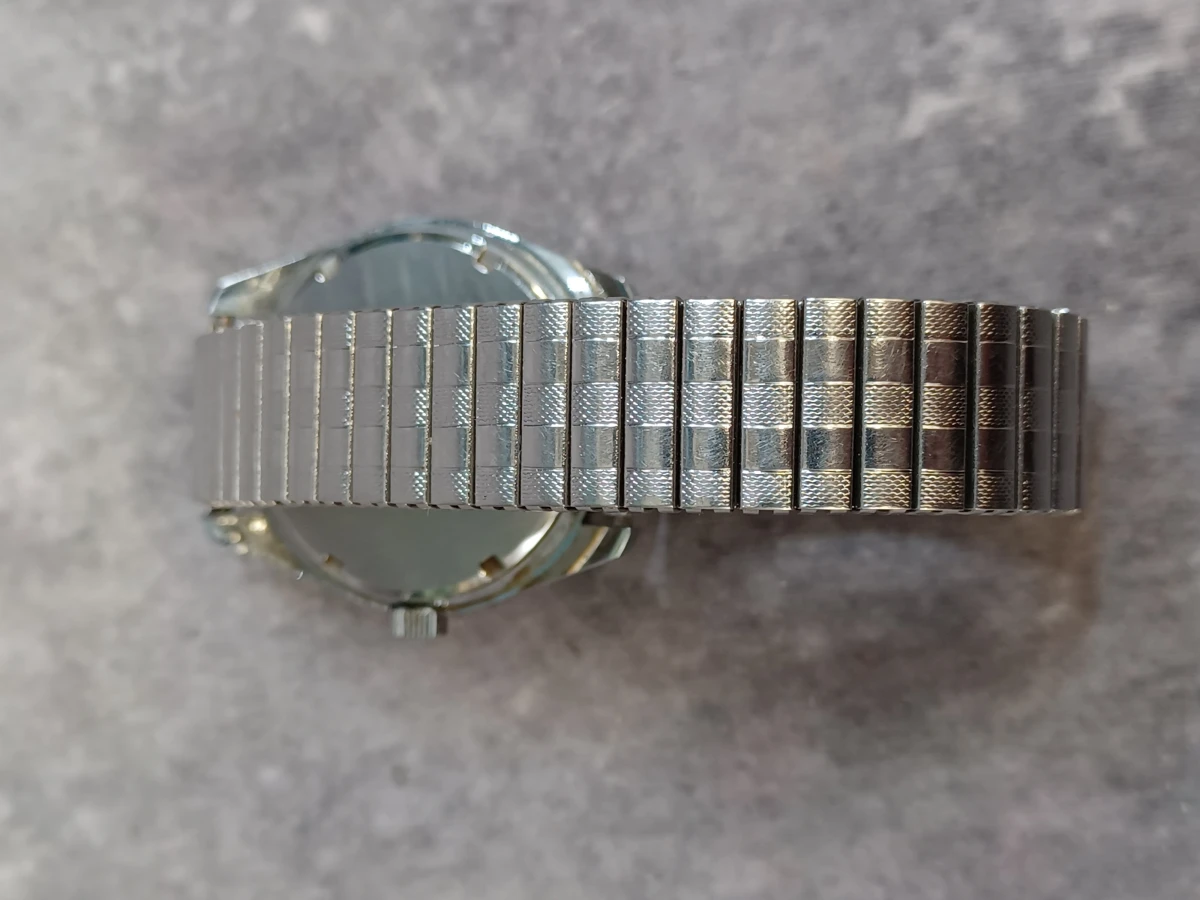Vintage Tissot herenhorloge - Werkende handopwinder - foto 7