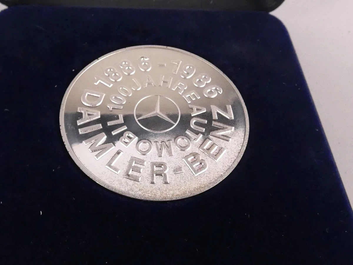 Numismatiek en filatelie: Verzameling postzegels en munten - foto 17