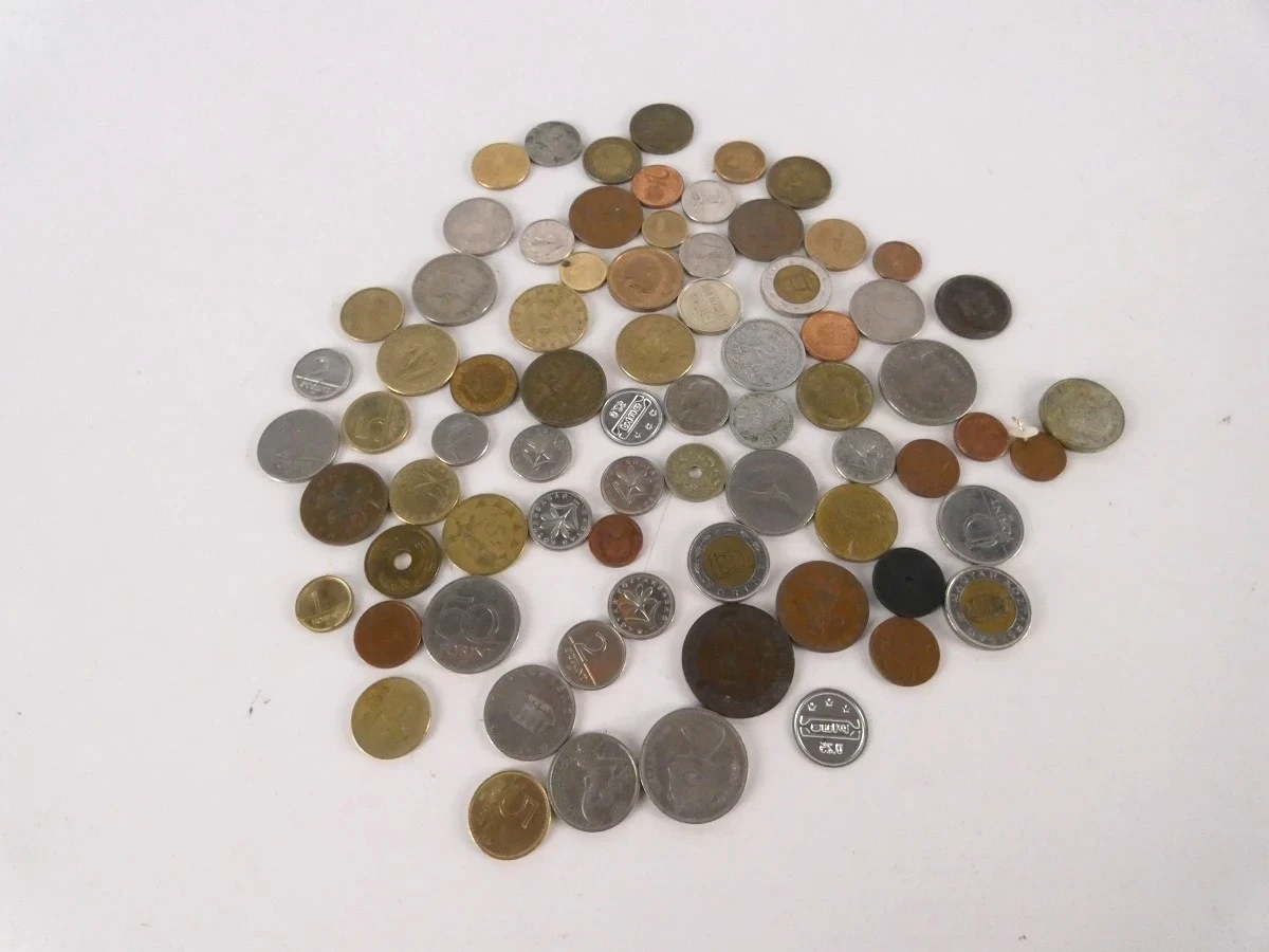 Numismatiek en filatelie: Verzameling postzegels en munten - foto 22