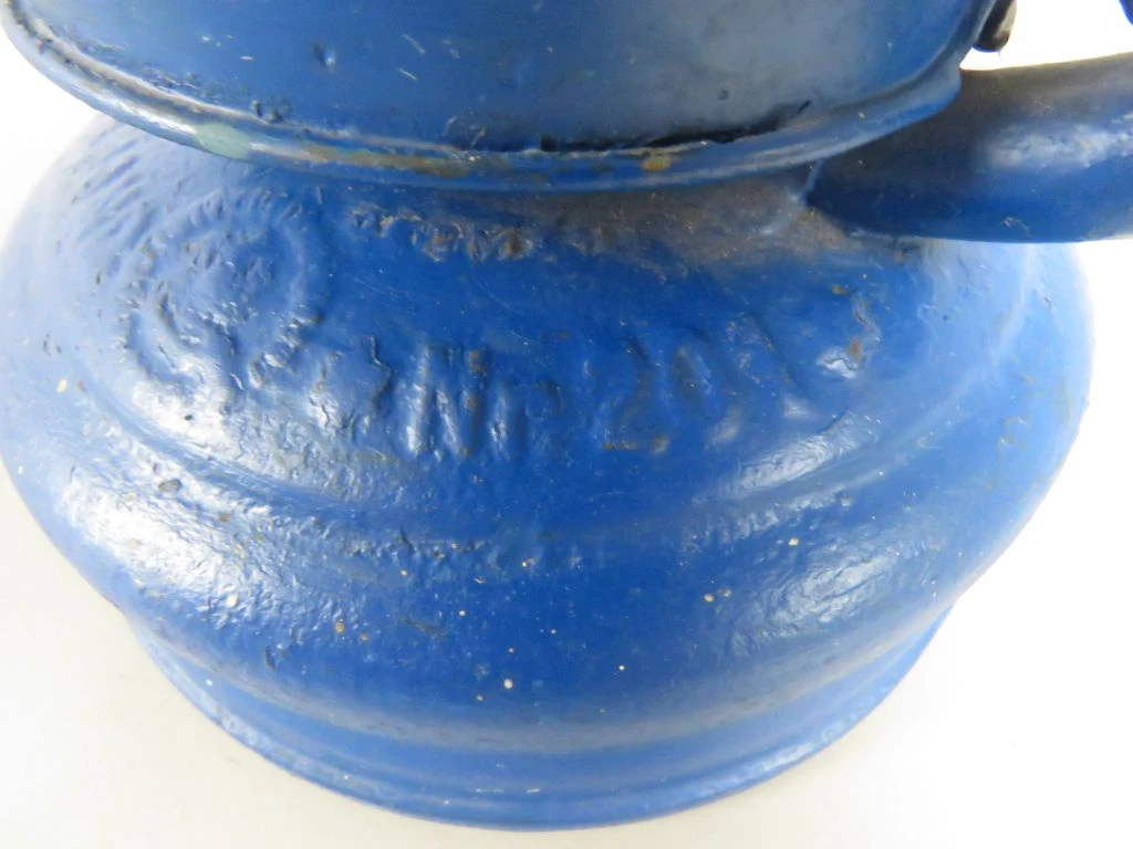 Blauwe vintage petroleumlamp met glazen stolp - foto 6