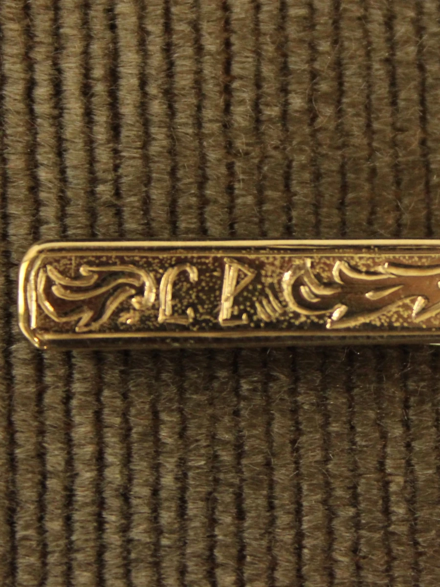 14 karaats gouden dasspeld met gravure - foto 7