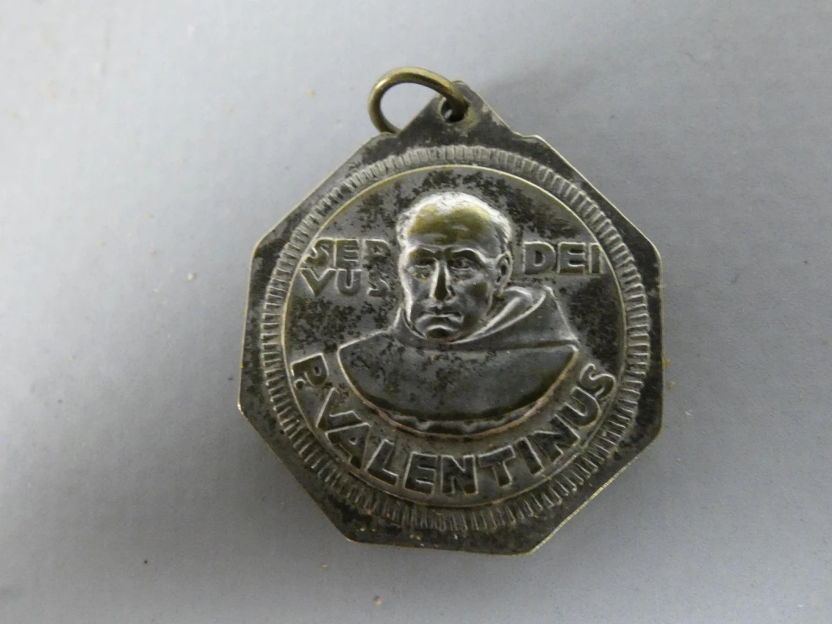 Religieus setje van reismedaille en plaatje in etui - foto 3