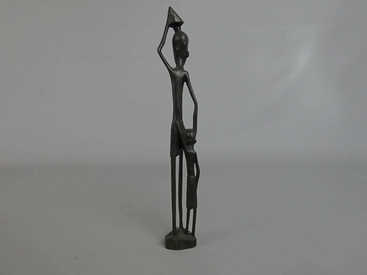 Afrikaans houten beeldje van twee figuren - foto 3