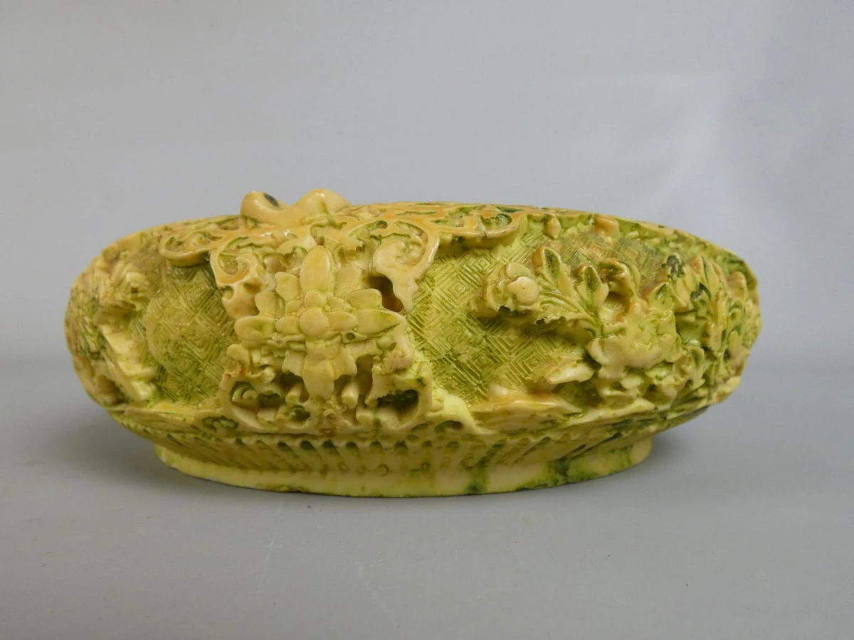 Aziatische decoratieve asbak met figuurtafereel - foto 4