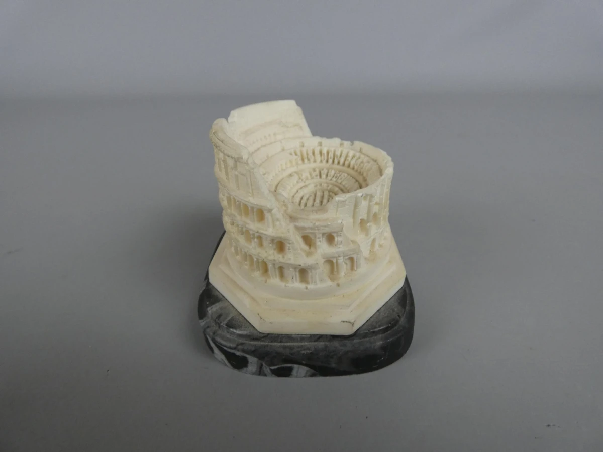 Beeld Romeinse colosseum - foto 2