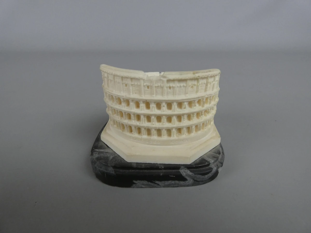 Beeld Romeinse colosseum - foto 3