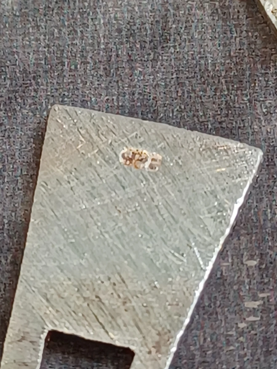 Geometrische zilveren oorhangers (925 zilver) – Geborsteld design - foto 4