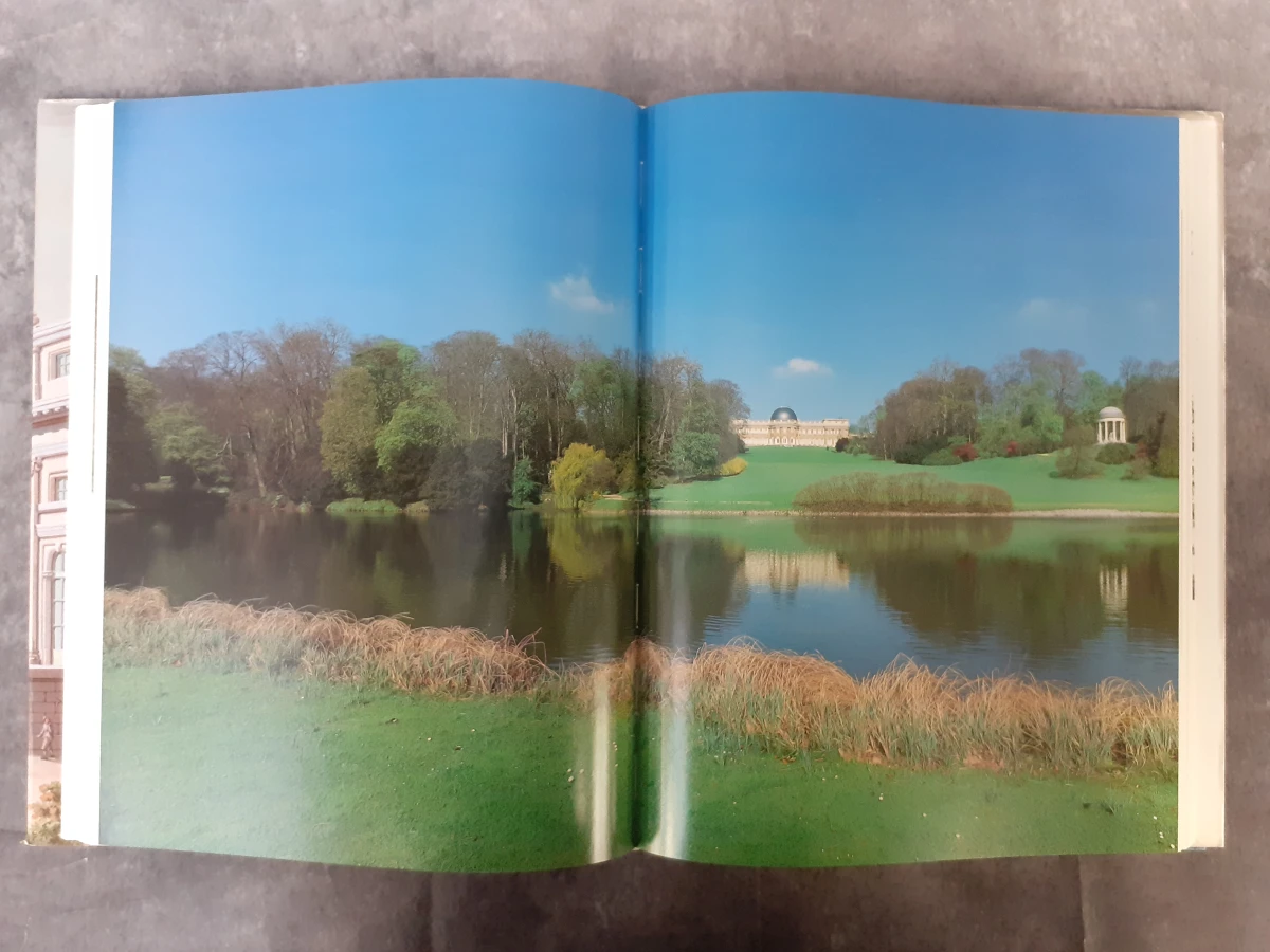 Boek: Laken - Een kasteel in het Verlichte Europa - foto 4
