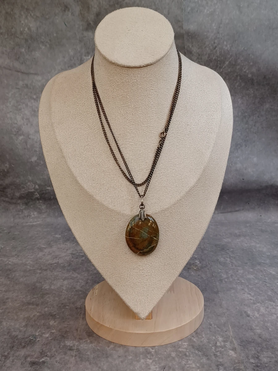 Zilveren ketting met natuurstenen hanger en een Brecciated Jaspis broche - foto 2