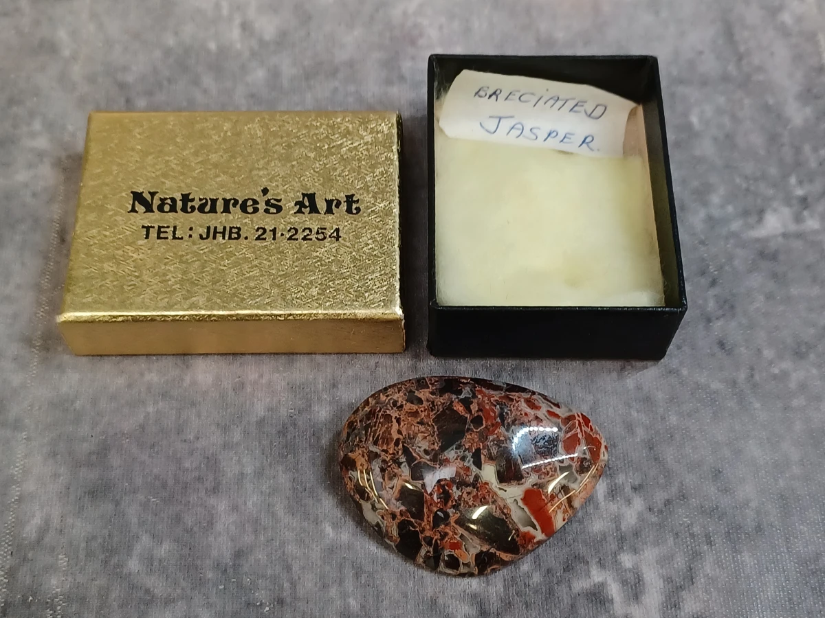Zilveren ketting met natuurstenen hanger en een Brecciated Jaspis broche - foto 11
