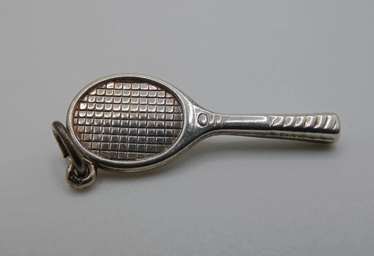 Zilveren tennisrackethanger - foto 2