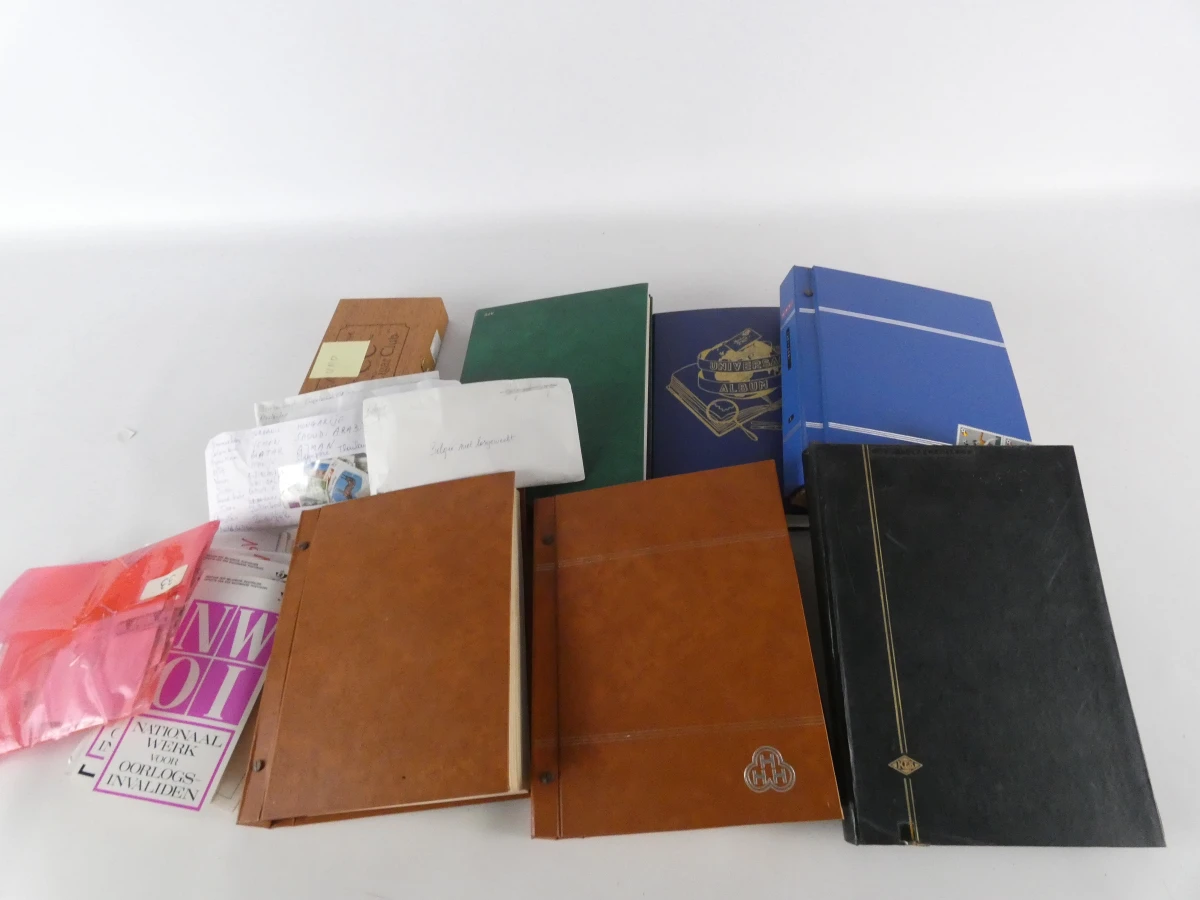 De grootste postzegelverzameling tot nu toe, albums en enveloppen - foto 15