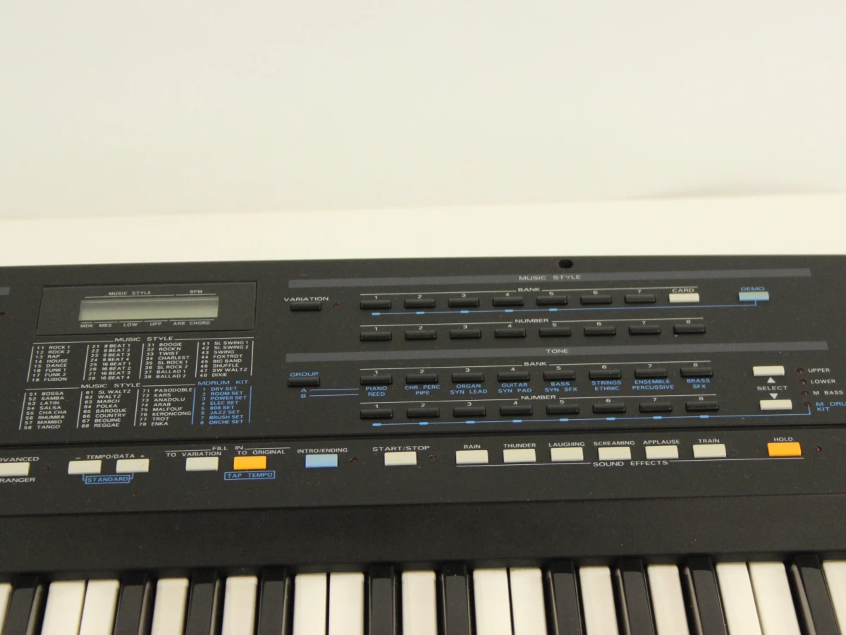 Roland E-35 Intelligent Synthesizer Keyboard met voeding - foto 4