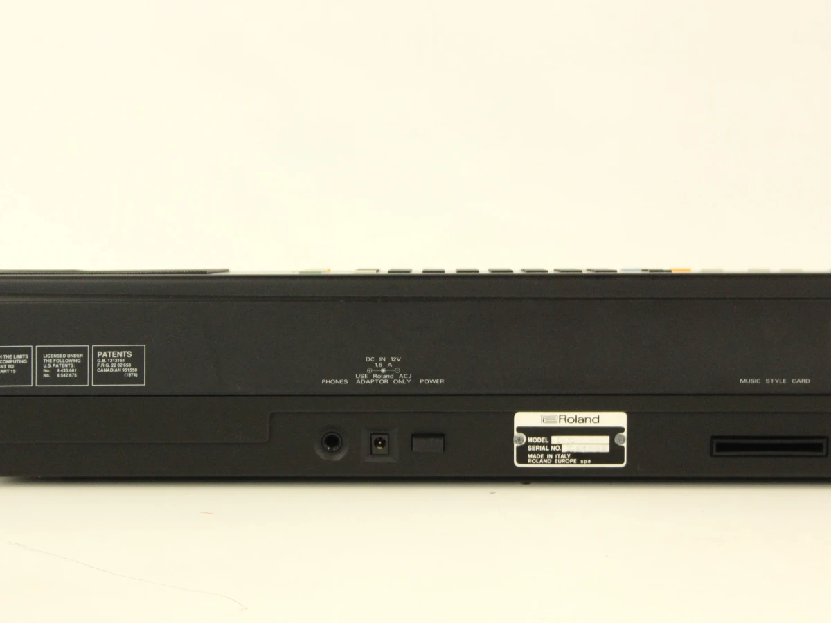 Roland E-35 Intelligent Synthesizer Keyboard met voeding - foto 10