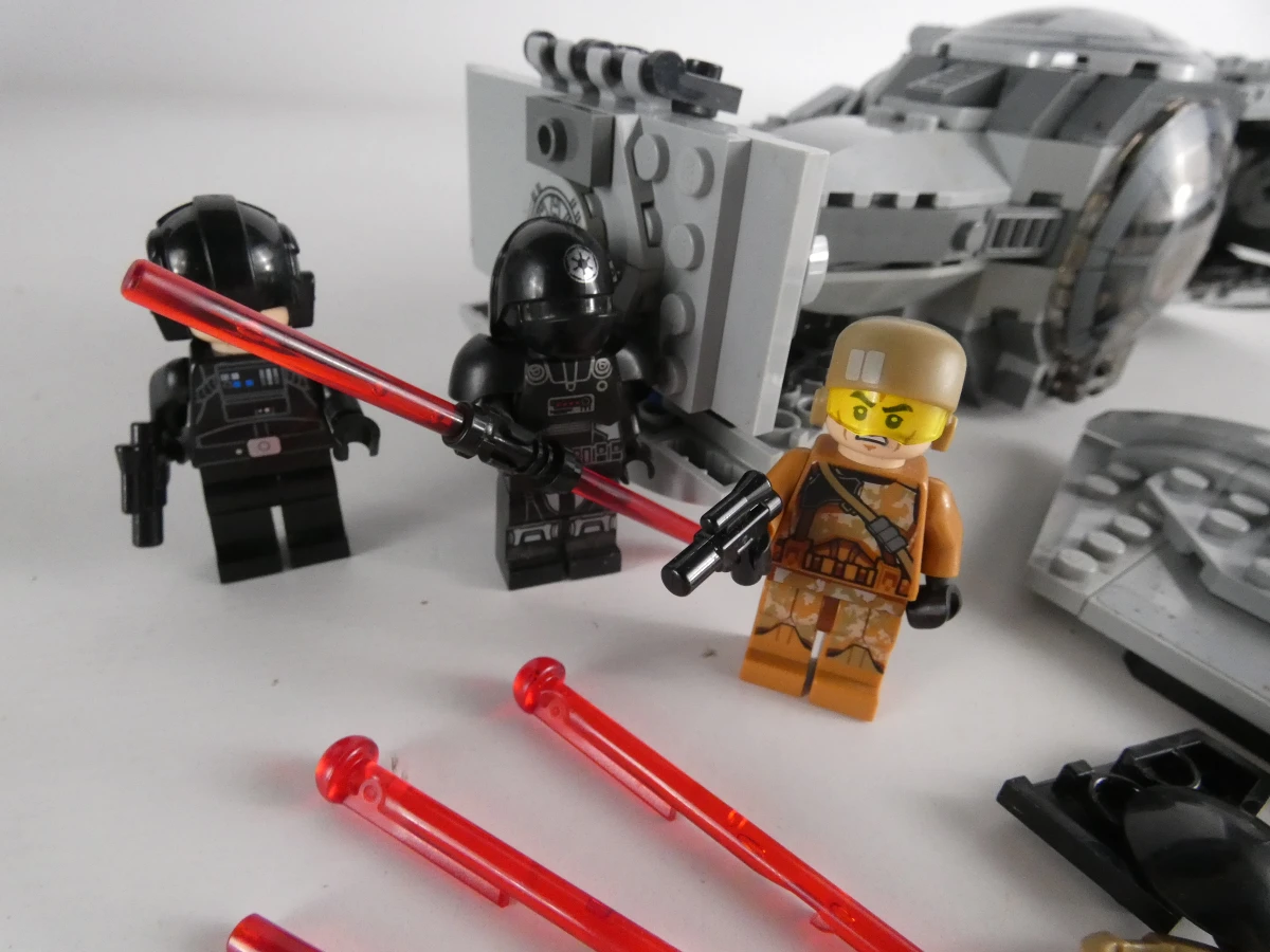 LEGO Star Wars Set – Millennium Falcon + 75093 + 75082 - foto 4