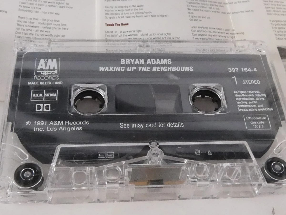Twee originele vintage cassettebandjes - Bryan Adams - foto 10