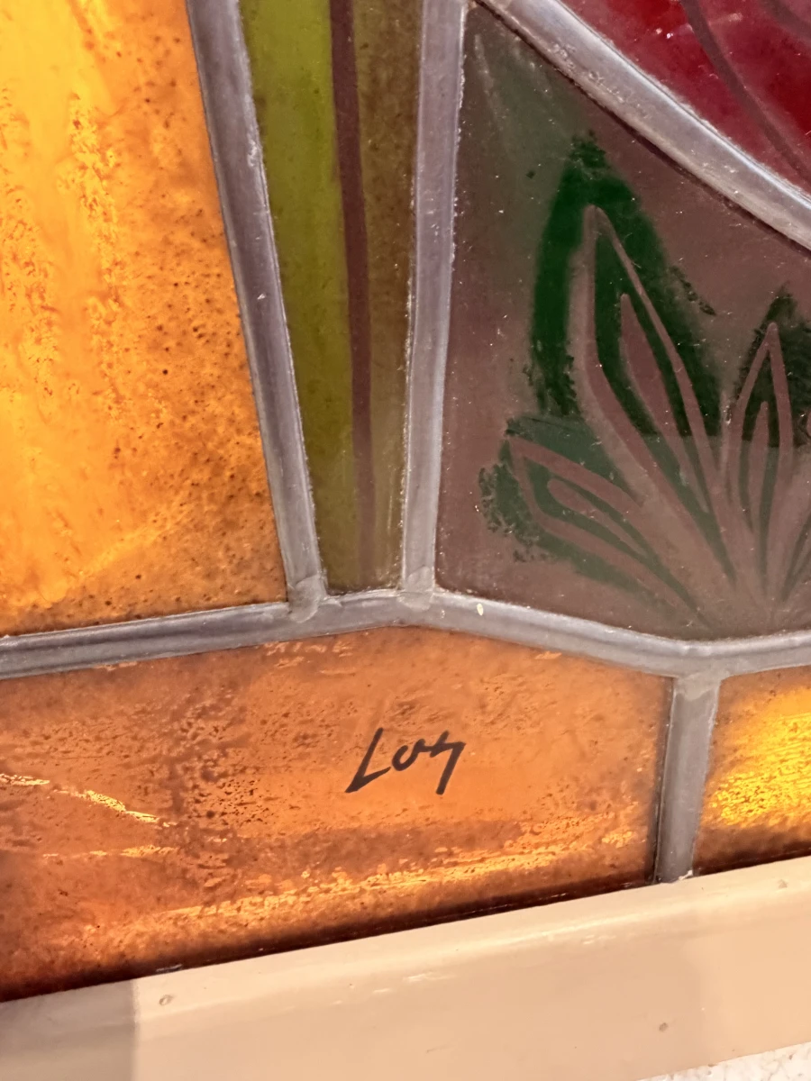 Glas-in-lood kunstwerk in lichtbak 'Vissersgezin' door Cyriel Los - foto 2