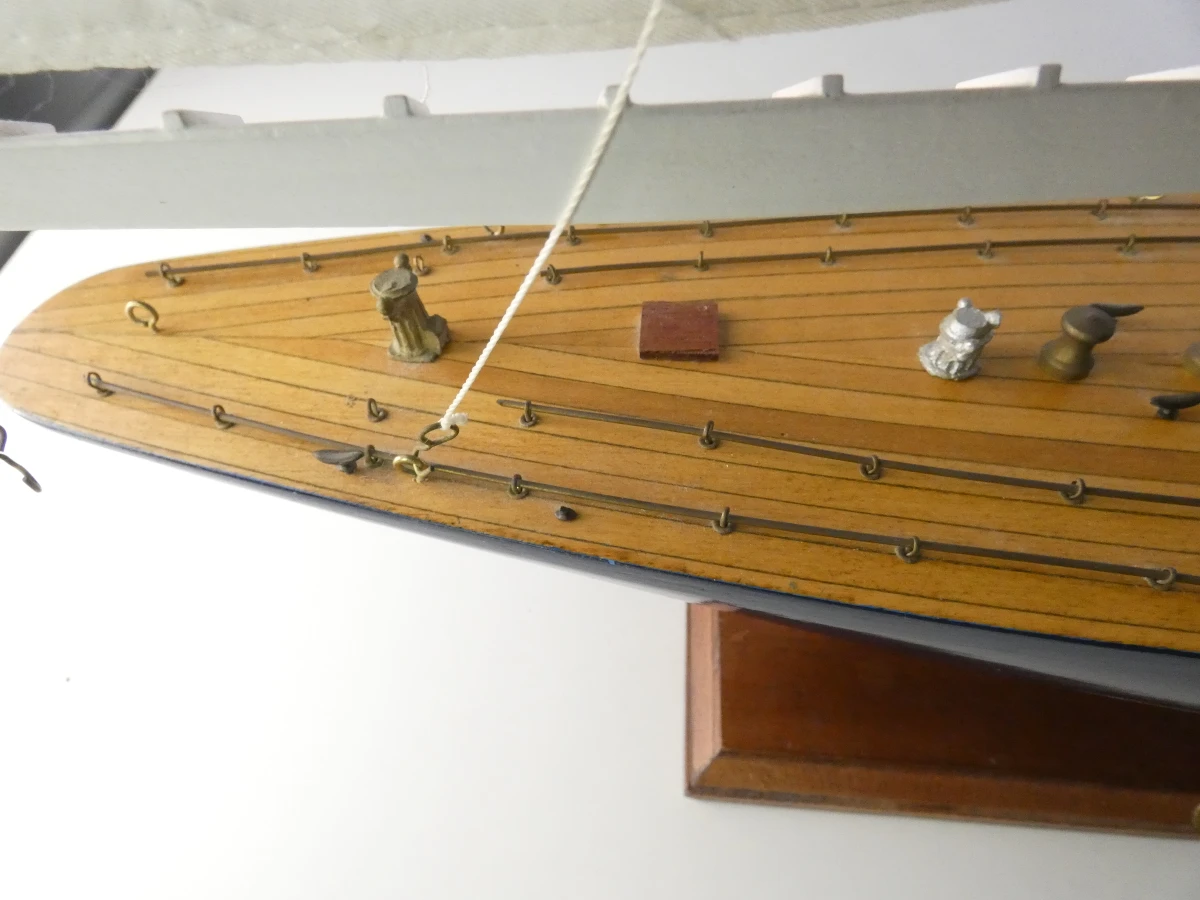 Modelzeilboot Enterprise America's Cup 1930 - foto 14