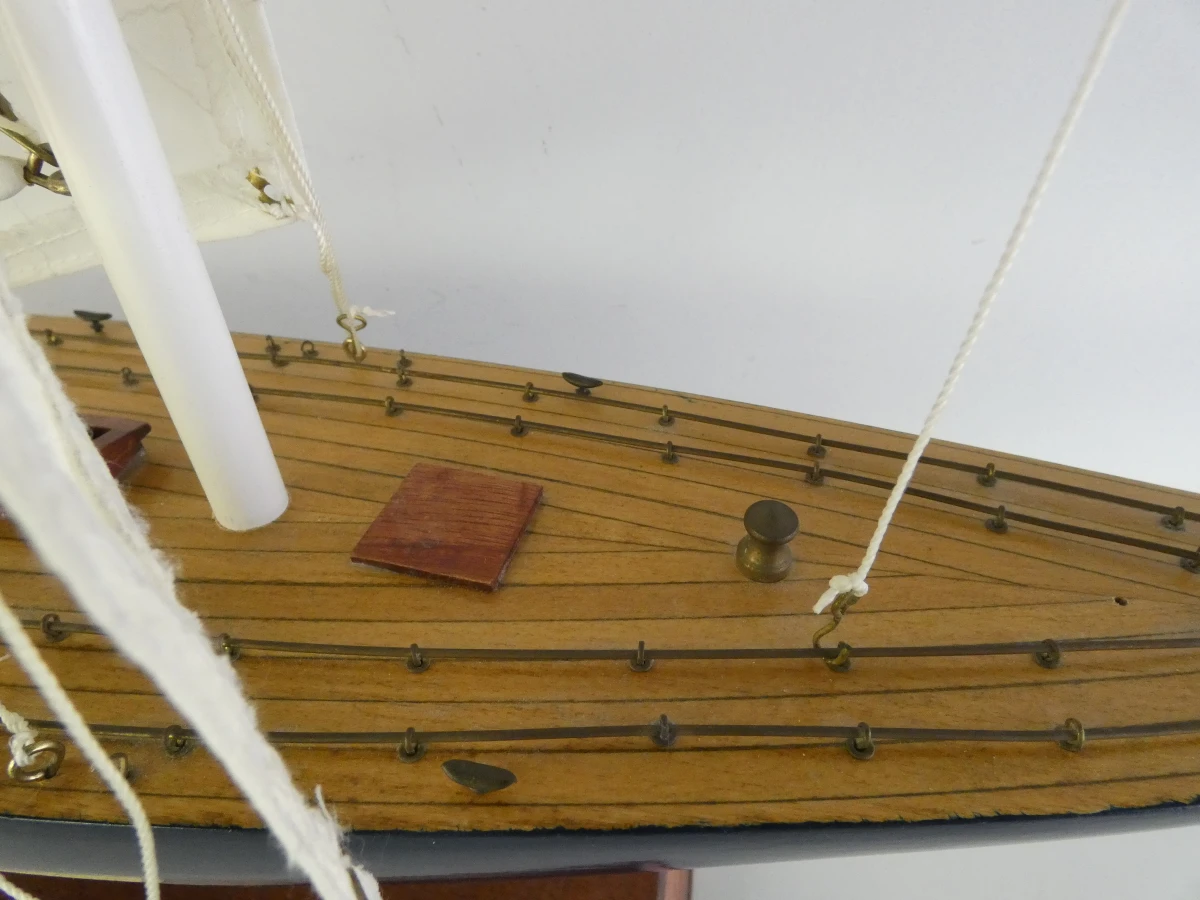 Modelzeilboot Enterprise America's Cup 1930 - foto 16