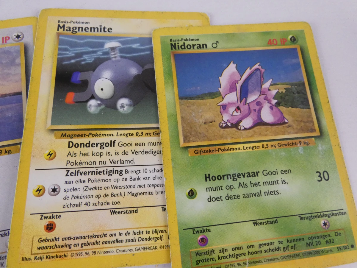 Set van 140 vintage Pokémon kaarten - eerste reeksen - foto 10