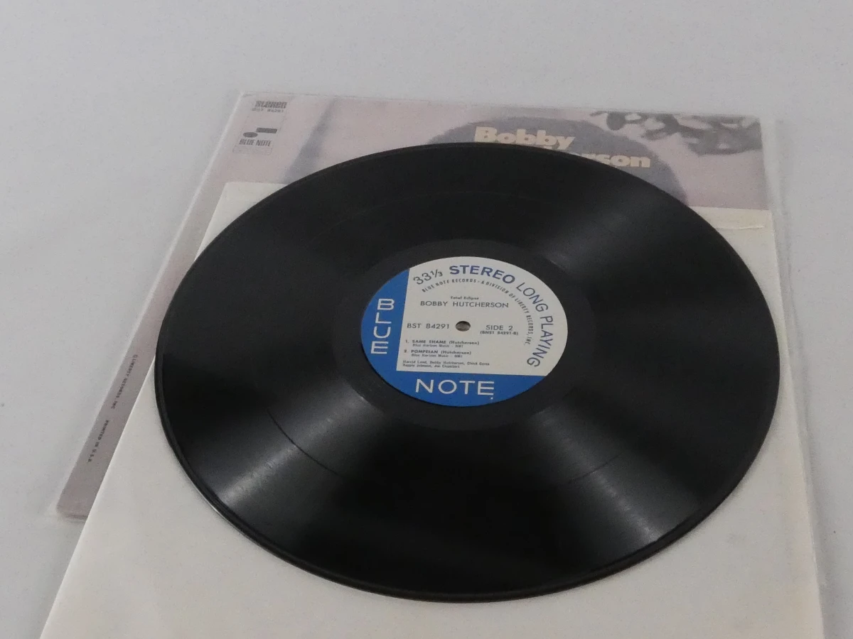 Bobby Hutcherson - Total Eclipse vinylplaat - 1968 - foto 8