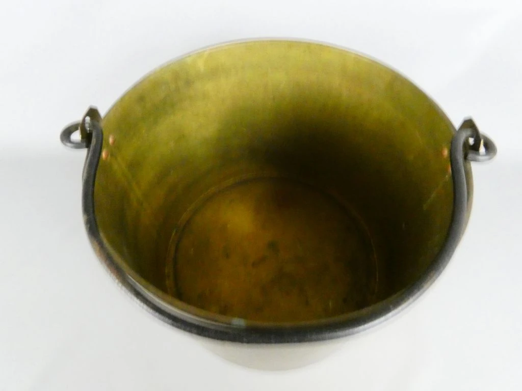 Oude koperen ketel met handvat - foto 2