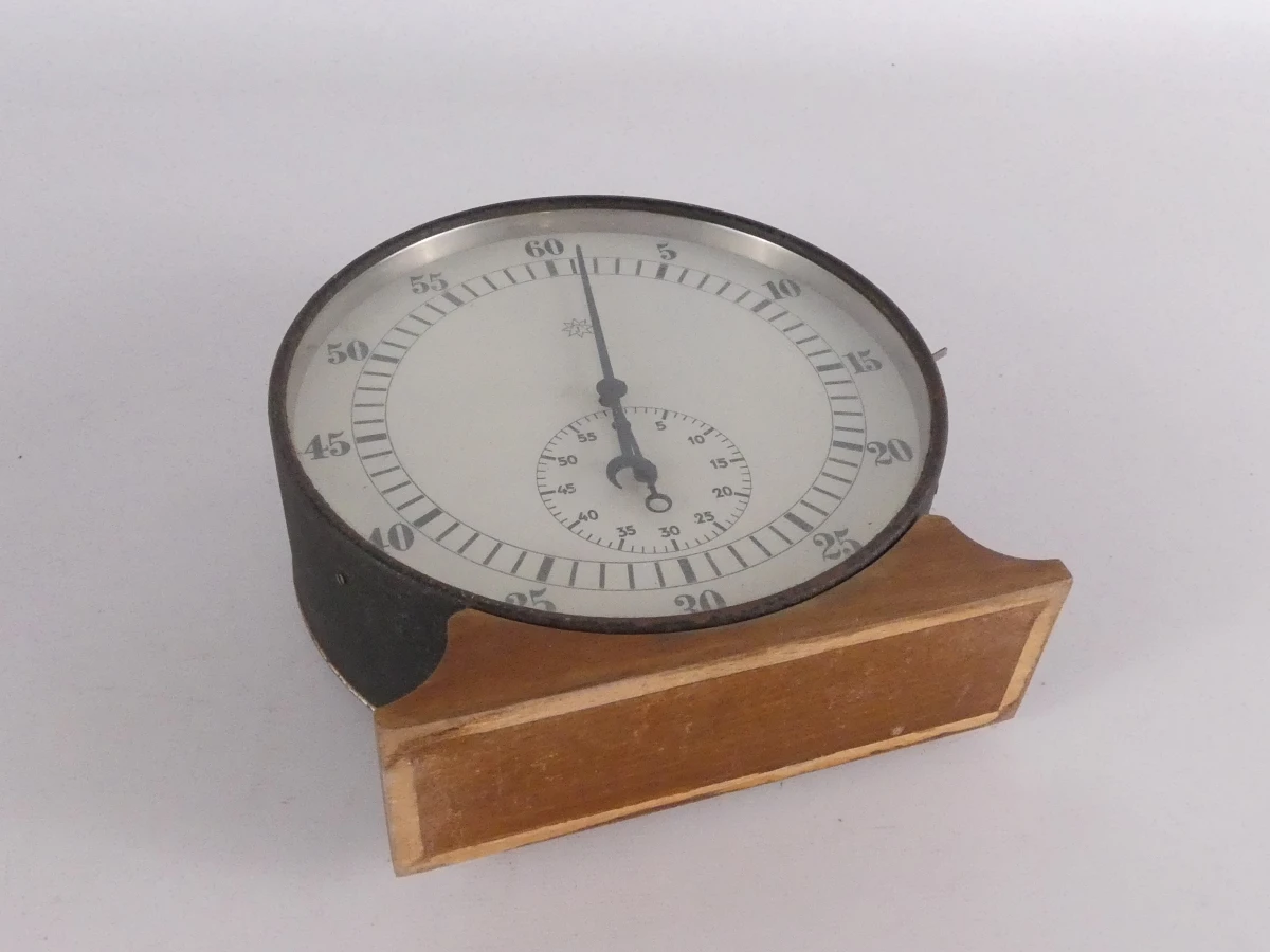 Vintage Junghans timer in houten koffer - foto 12