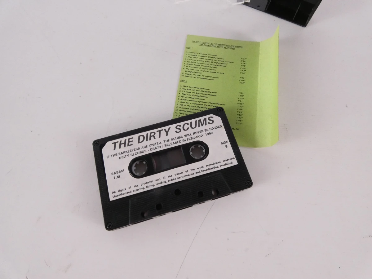 Set van 3 punk- en hardcore-audiocassettes - foto 13