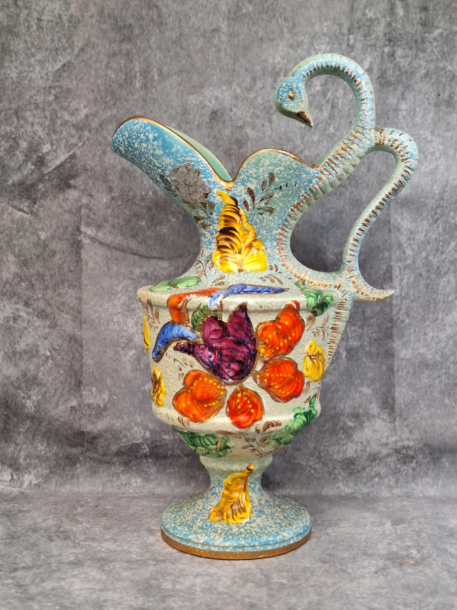 Belgische faience schenkkan - Hubert Bequet met zwanenhals – kavel bij De Kringwinkel, Gent